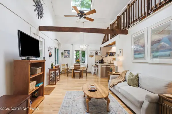 107 Buckhill RD, Albrightsville, PA 18210
