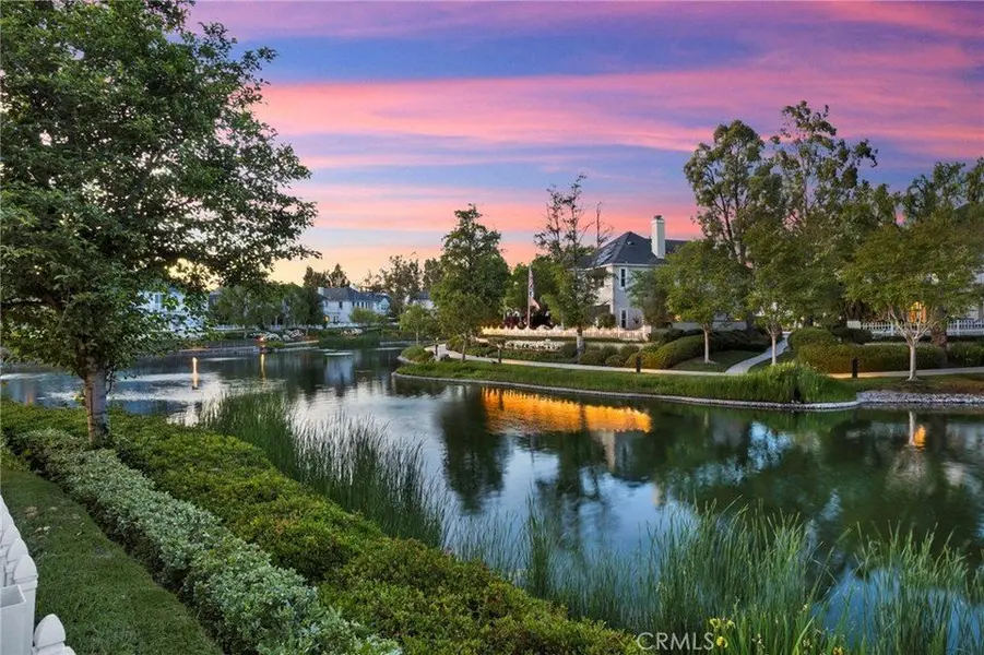Santa Clarita