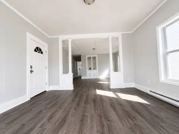 5 Mount Pleasant St ##3, Worcester, MA 01610