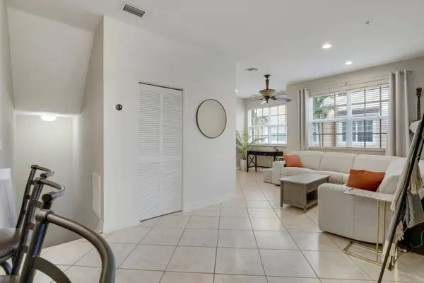 115 Harbors WAY, Boynton Beach, FL 33435