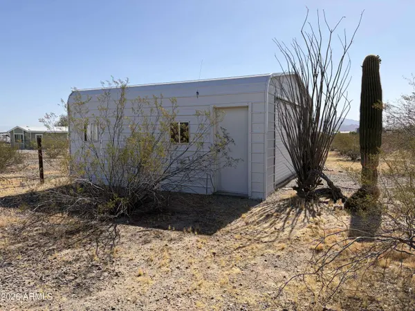 67651 MONROE Street, Salome, AZ 85348