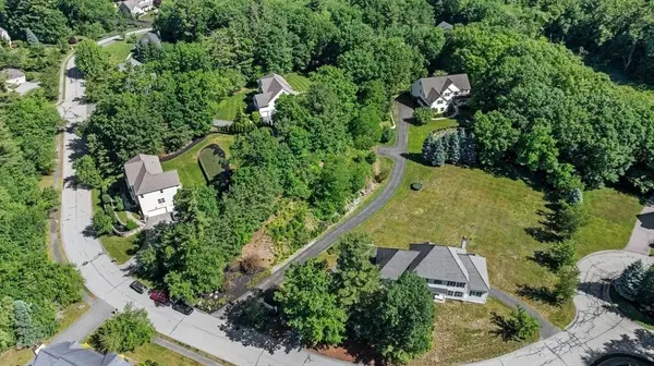 22 Sawyer Ln, Middleton, MA 01949