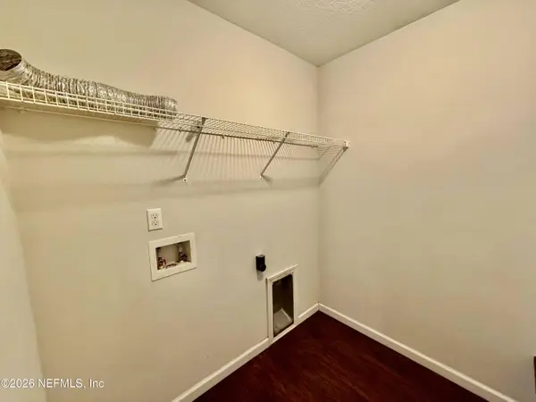 8135 FIRETOWER RD, Jacksonville, FL 32210