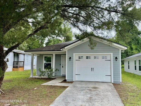 8135 FIRETOWER RD, Jacksonville, FL 32210