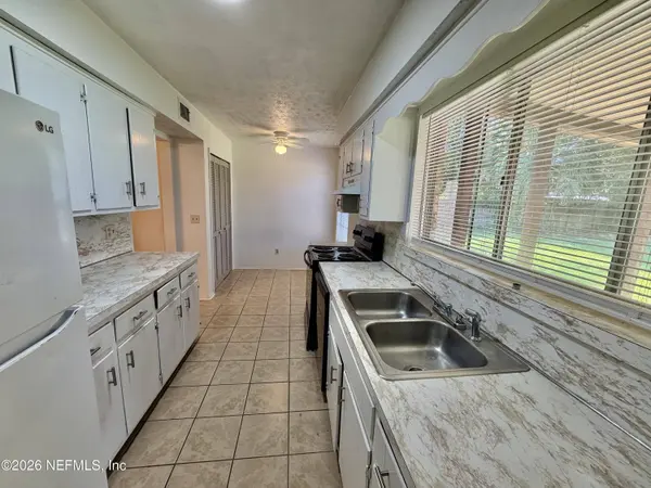 1745 PATRICIA LN, Orange Park, FL 32073