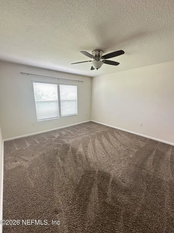 6761 SANDLE DR, Jacksonville, FL 32219