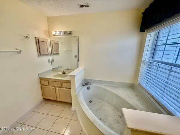 1948 HARBOR IS, Fleming Island, FL 32003