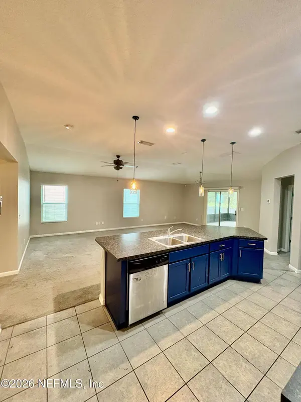 12141 ALEXANDRA DR, Jacksonville, FL 32218