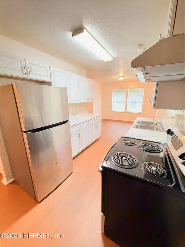 242 S HOLMES BLVD, St. Augustine, FL 32084