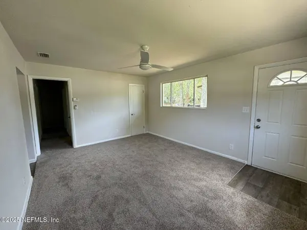6968 MISS MUFFET LN S, Jacksonville, FL 32210
