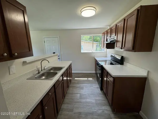 6968 MISS MUFFET LN S, Jacksonville, FL 32210