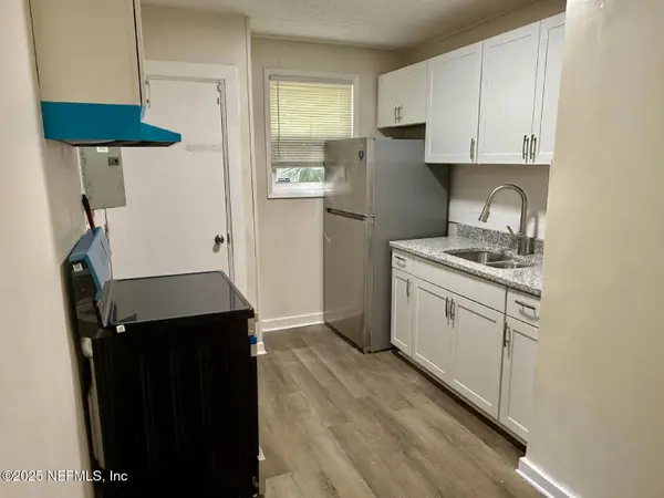 822 SARANAC ST, Jacksonville, FL 32254