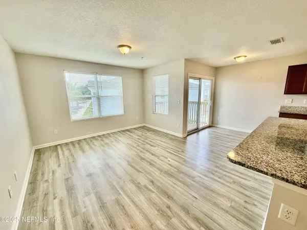 9109 WESTERN WAY #4, Jacksonville, FL 32256