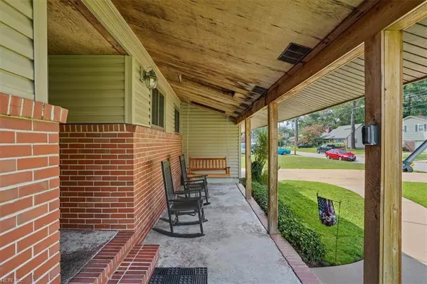 3741 Harton Rd, Virginia Beach, VA 23452