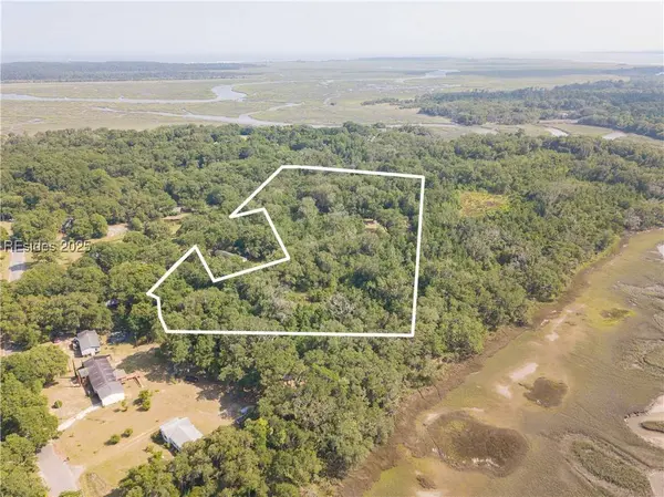 66 Tombee RD, St Helena Island, SC 29920