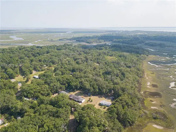 66 Tombee RD, St Helena Island, SC 29920