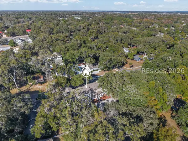 1105 13th ST #C, Port Royal, SC 29935