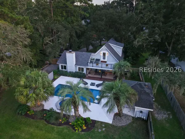 2834 Royal Oaks DR