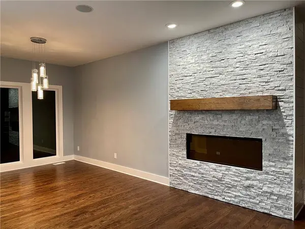 9015 N Lane AVE, Kansas City, MO 64157