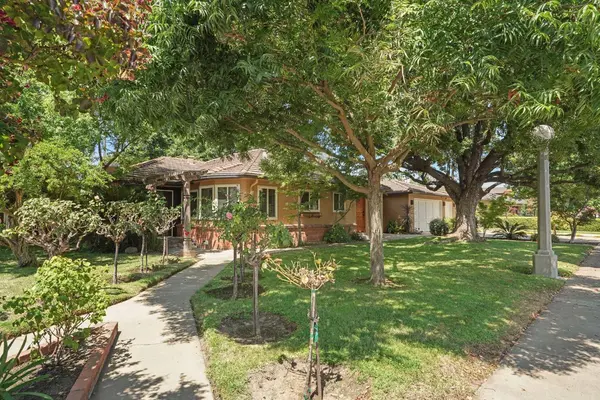 1101 W Oak ST, Lodi, CA 95240