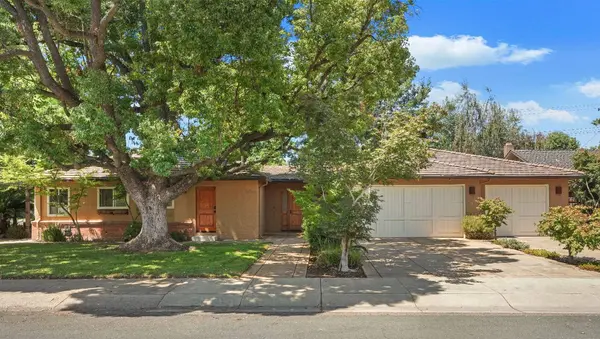 1101 W Oak ST, Lodi, CA 95240