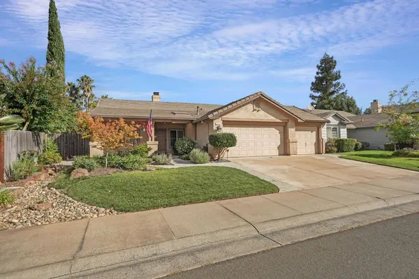 929 Lake Canyon AVE, Galt, CA 95632