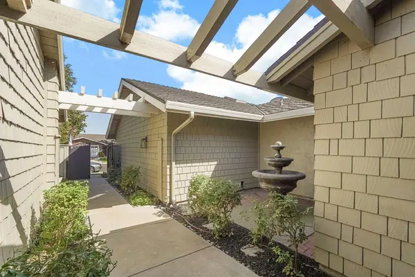4071 Five Mile DR, Stockton, CA 95219