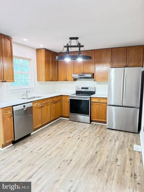5703 WESTCHESTER LN, Fredericksburg, VA 22407