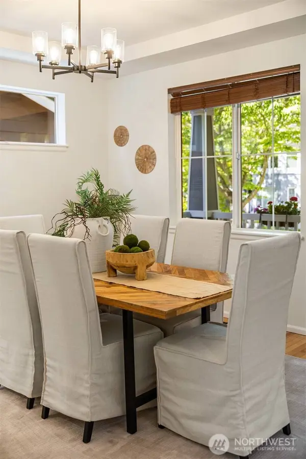 3193 NE Marquette WAY, Issaquah, WA 98029