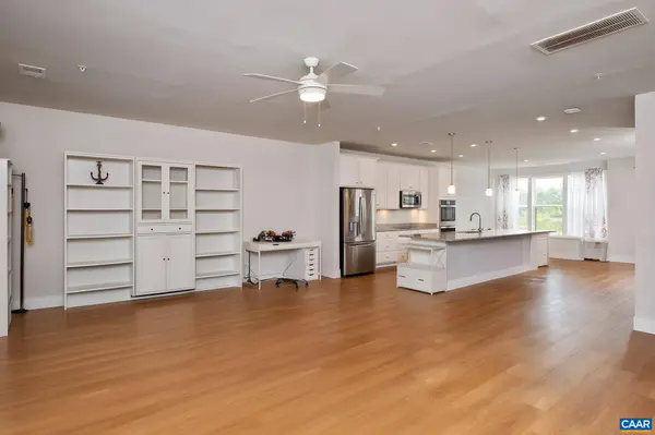 610 NOUSH CT #B, Charlottesville, VA 22911