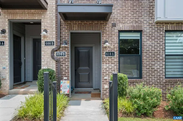 610 NOUSH CT #B, Charlottesville, VA 22911