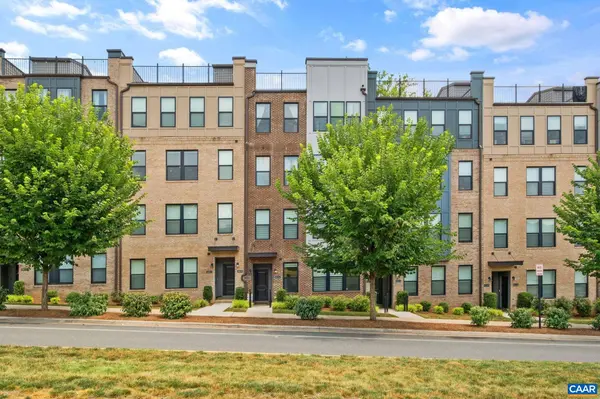 610 NOUSH CT #B, Charlottesville, VA 22911
