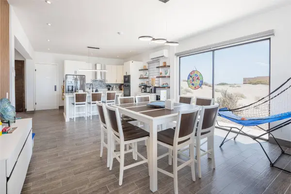 117 Playa Paloma, Santo Tomas,