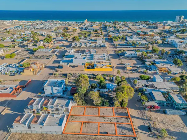 M51 L3 F7 5137 Ave. Chihuahua, El Mirador, Puerto Penasco,