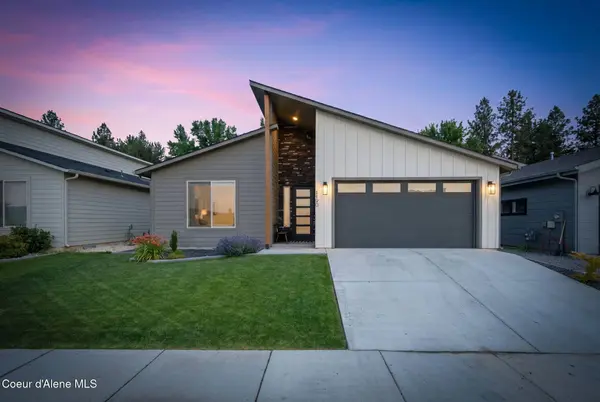 1490 W Moselle Dr, Coeur d'Alene, ID 83814