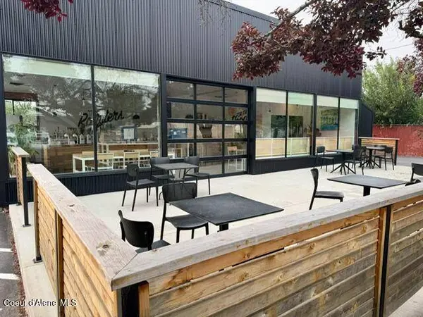 2102 N 4th ST, Coeur d'Alene, ID 83814