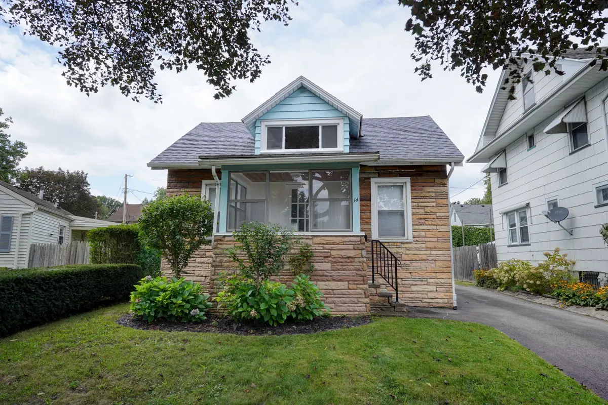 14 Martinot Ave, Rochester, NY 14609-3803