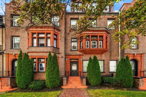38 Elm St #4