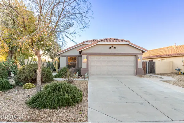 44213 W CYPRESS Lane