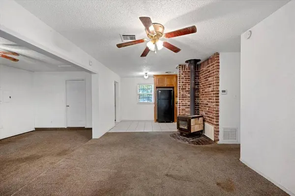 505 Meadowlake DR, Noble, OK 73068