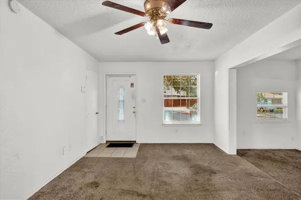 505 Meadowlake DR, Noble, OK 73068