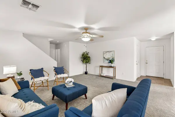2275 E PEACH TREE Drive, Chandler, AZ 85249
