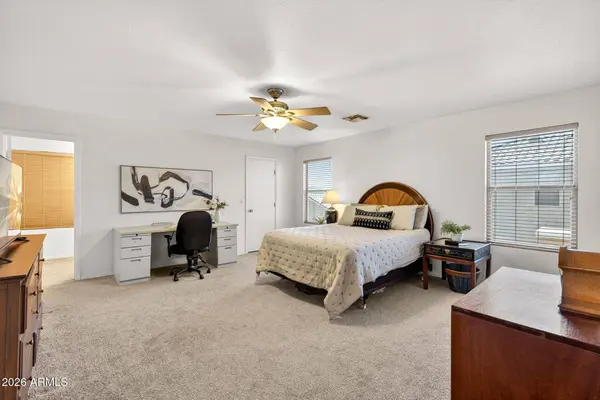 2275 E PEACH TREE Drive, Chandler, AZ 85249