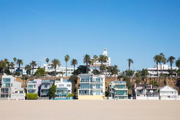 Christy Hines California Realtor Dinstinctive Homes CA (23)
