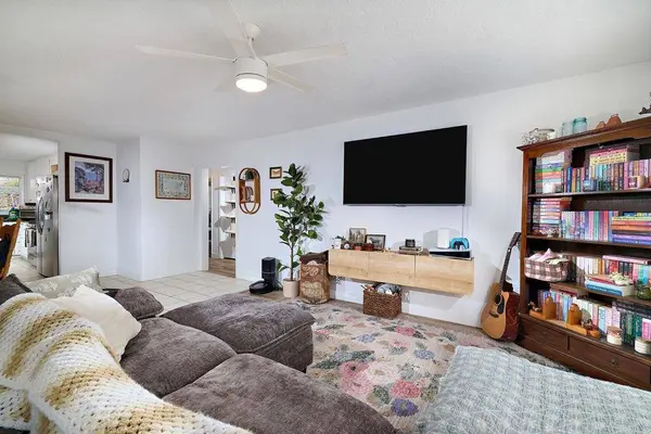 712 S Myers #A, Oceanside, CA 92054