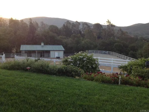 20020 Elfin Forest RD, Escondido, CA 92029