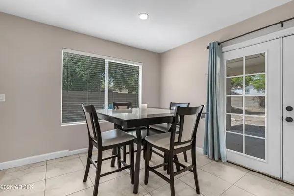 2500 E ORCHID Lane, Gilbert, AZ 85296