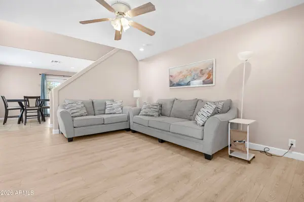 2500 E ORCHID Lane, Gilbert, AZ 85296