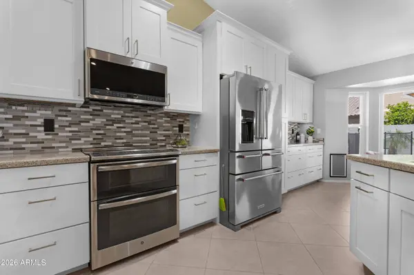 3261 N PALMER Drive, Goodyear, AZ 85395