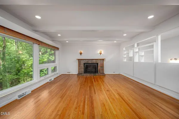 508 Hawthorne LN, Chapel Hill, NC 27517